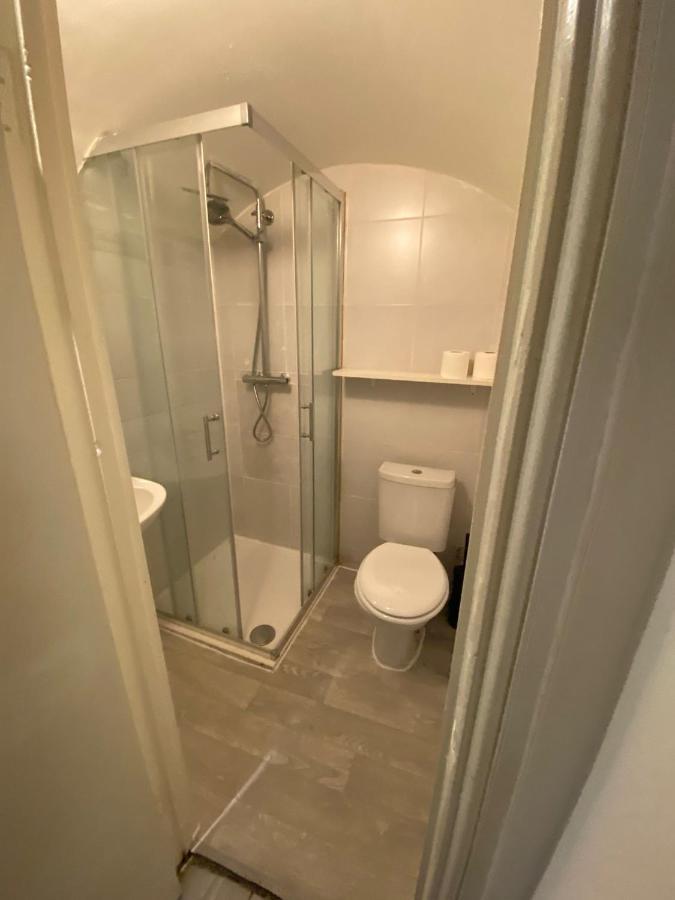 F24- Basement Single Studio Near Paddington Lägenhet London Exteriör bild